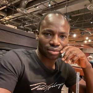 Meet your Posher, Vicas